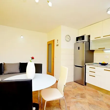 Apartmán Tino Stomorska